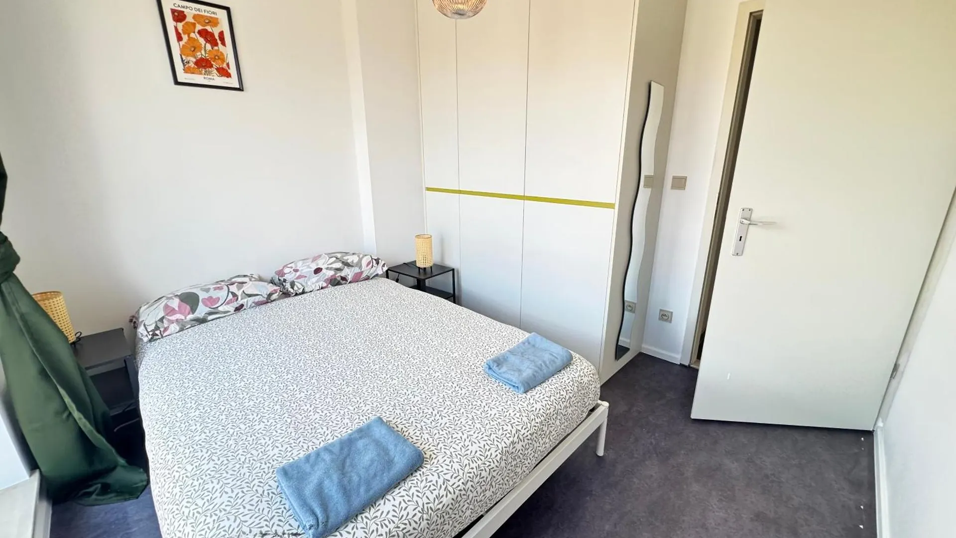 Bright Apartments In The Heart Of Antverpy
