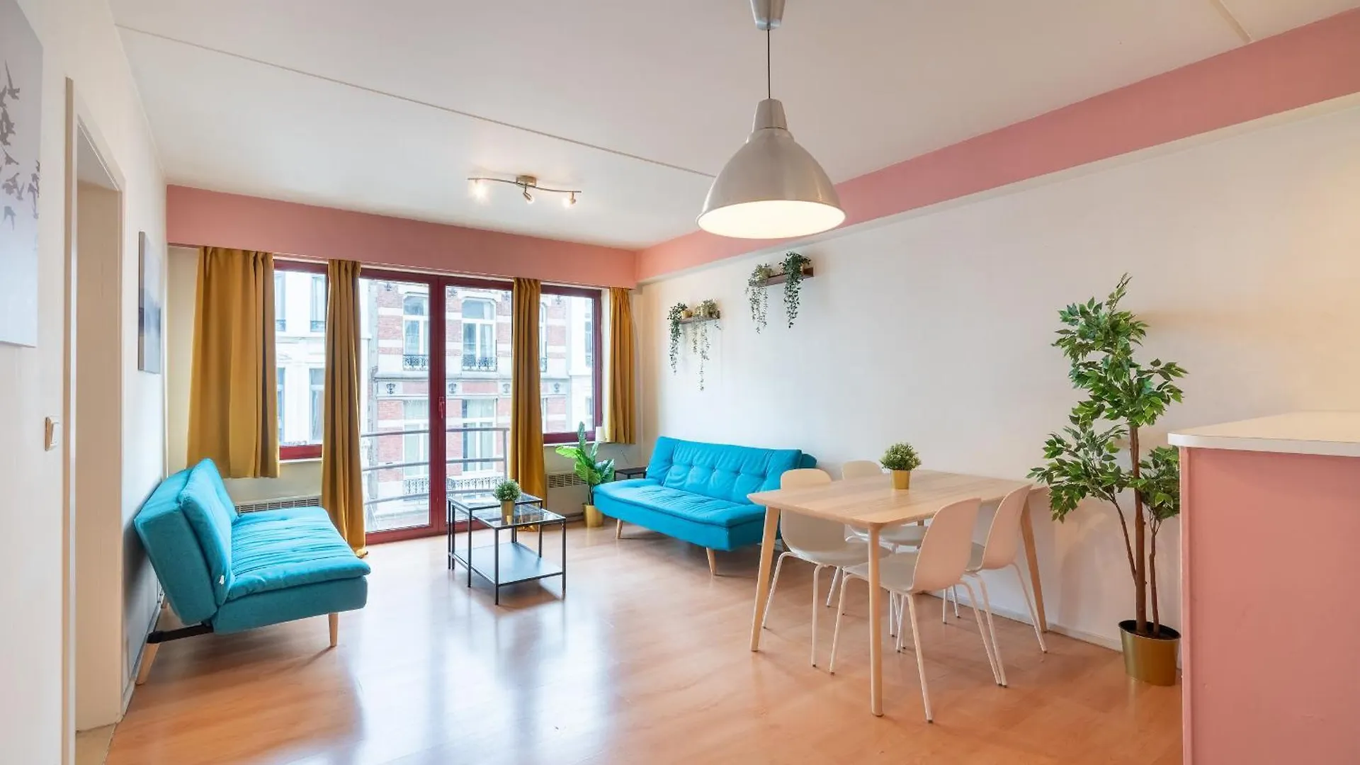 Bright Apartments In The Heart Of Antwerp