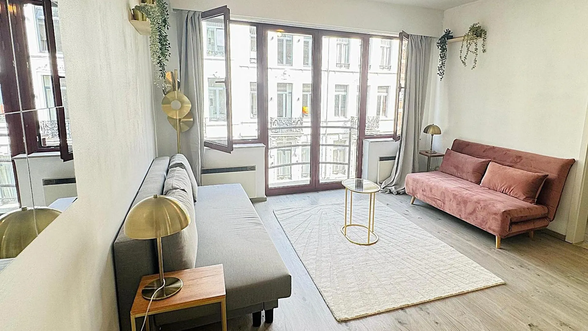 Bright Apartments In The Heart Of Antwerp