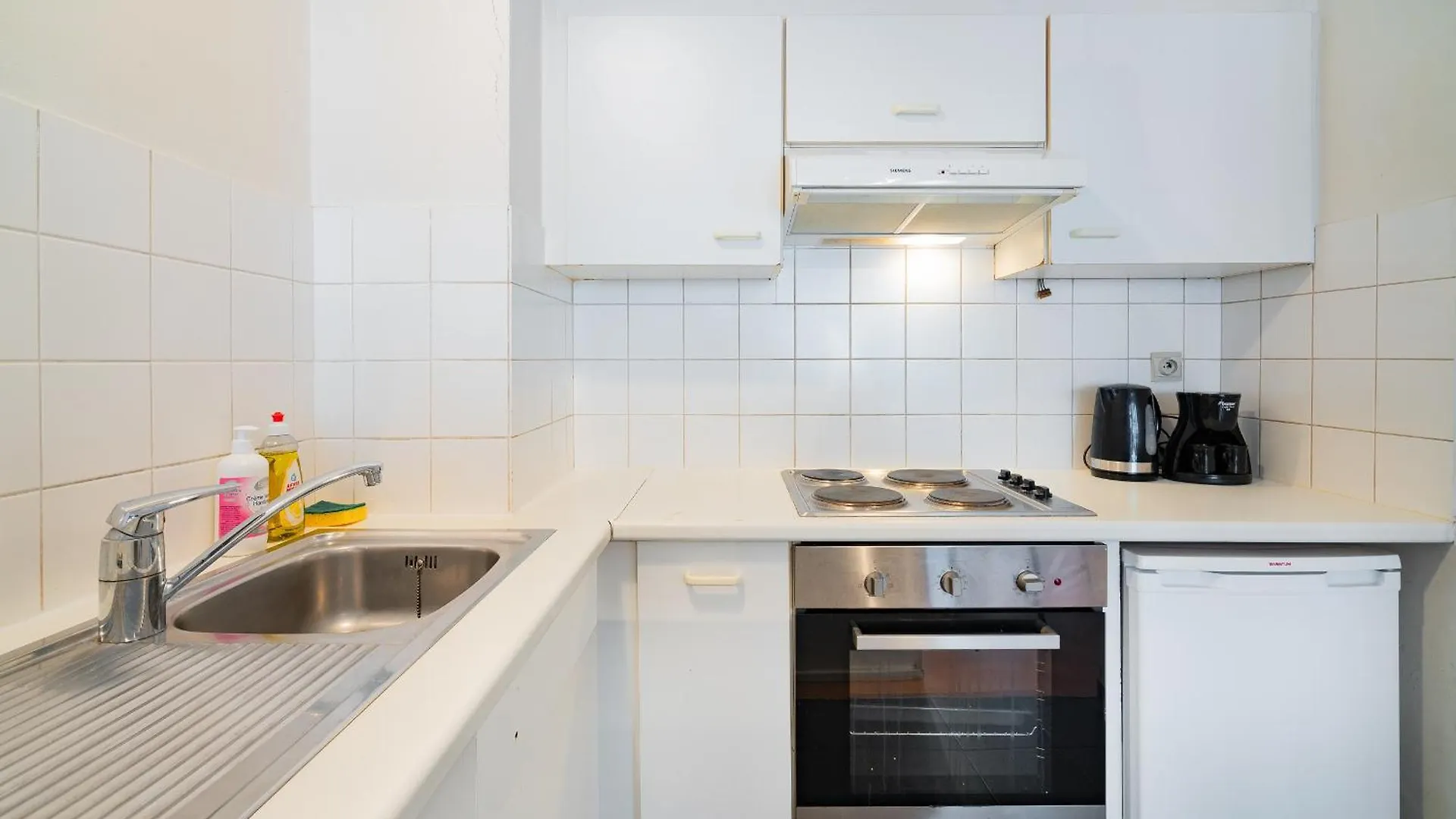 Bright Apartments In The Heart Of Αμβέρσα 0*,  Βέλγιο